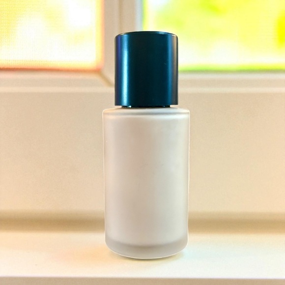 ⚫️ Chanel N°1 DE CHANEL Revitalizing Foundation in Color BD31 Full-Size New - Picture 5 of 8